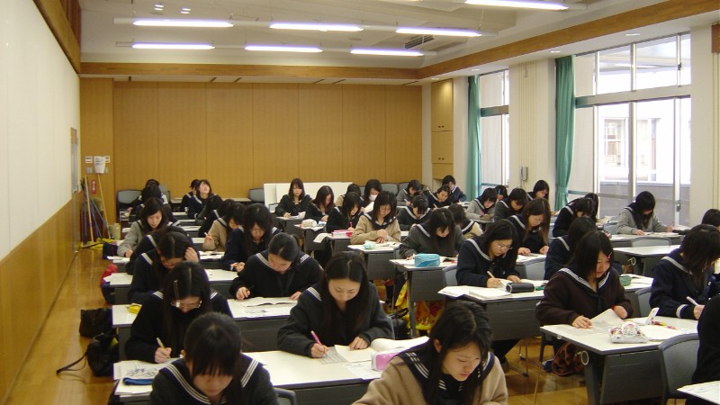 trường senmon tại Osaka trường senmon tại Osaka
